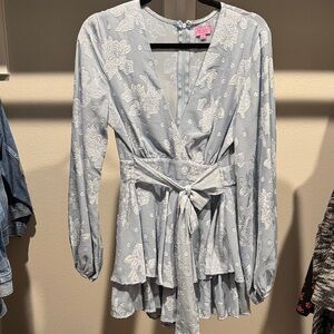 Francesca's Collections Blue and White Long Sleeve Dress